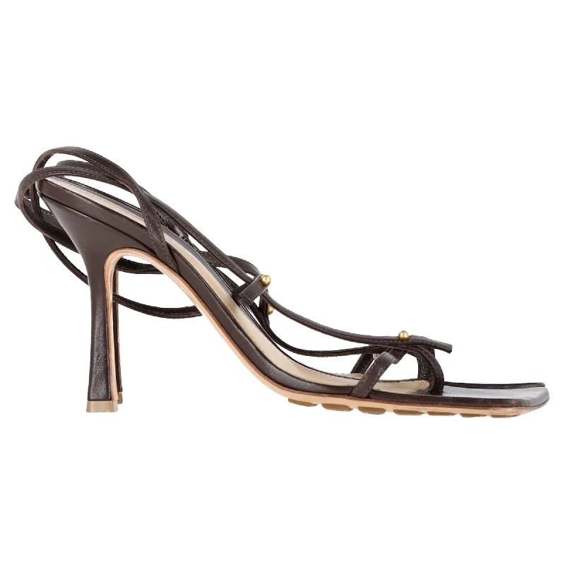 Women's hot pink stiletto heel pumps for a fun night outBottega Veneta Stretch Studded Strappy Sandal Heels in Brown Lambskin Leather Women's hot pink stiletto heel pumps for a fun night outBottega Veneta Stretch Studded Strappy Sandal Heels in Brown Lambskin Leather