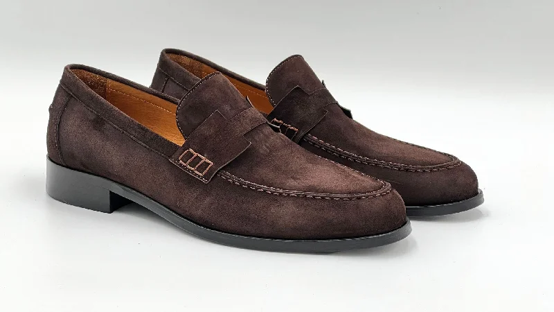 Women's Tassel - Trimmed Loafers with a Low Heel in Olive Green for a Trendy Twist Style: 38154S-Brown Women's Tassel - Trimmed Loafers with a Low Heel in Olive Green for a Trendy Twist Style: 38154S-Brown