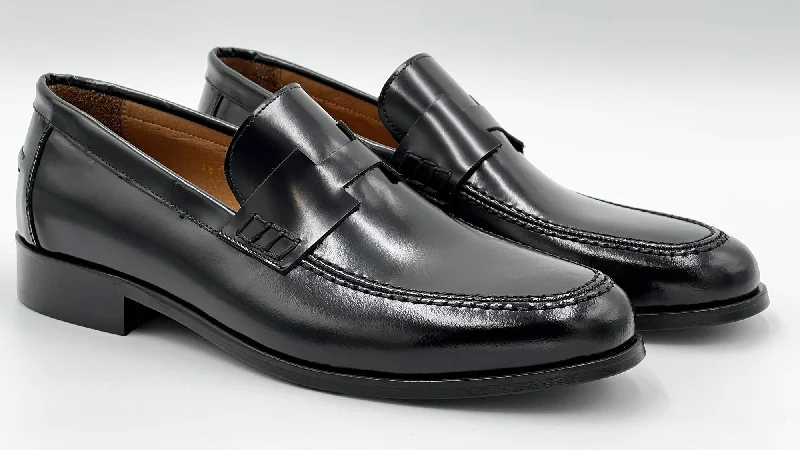 Women's Fur - Lined Loafers in Tan for a Cozy Winter Option Style: 38154-Black