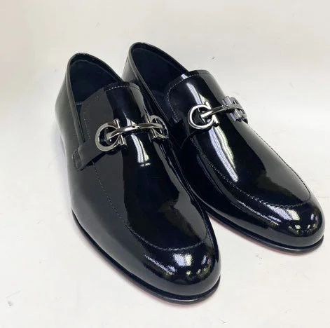 Women's Tassel - Trimmed Loafers with a Low Heel in Olive Green for a Trendy Twist Style: 24020P-Black Women's Tassel - Trimmed Loafers with a Low Heel in Olive Green for a Trendy Twist Style: 24020P-Black