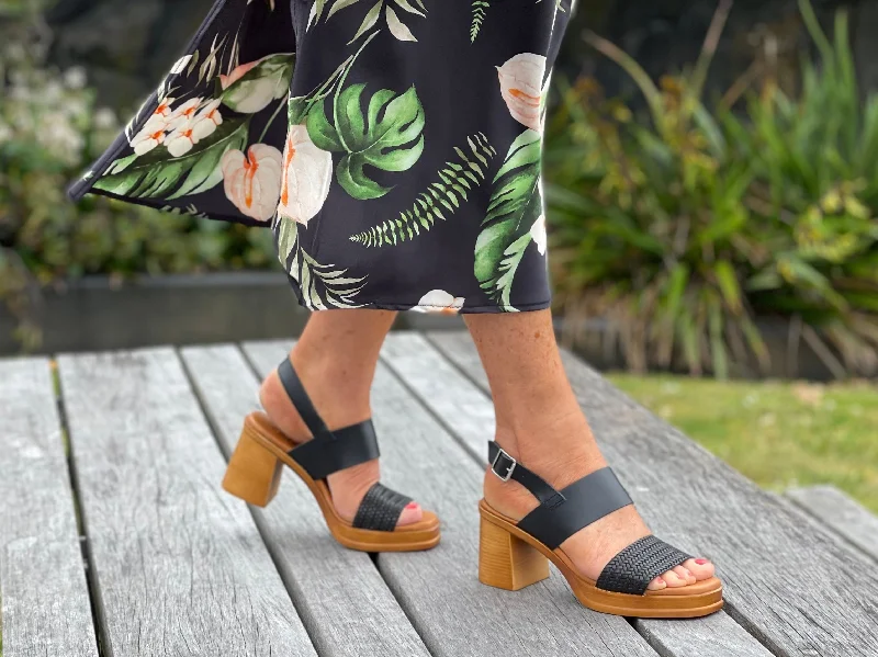 Women's Thong Sandals with a Beaded Design in Multicolor for a Beachy Aesthetic Women's Thong Sandals with a Beaded Design in Multicolor for a Beachy Aesthetic Women's Thong Sandals with a Beaded Design in Multicolor for a Beachy Aesthetic Jordana Abby available in 4 colours
