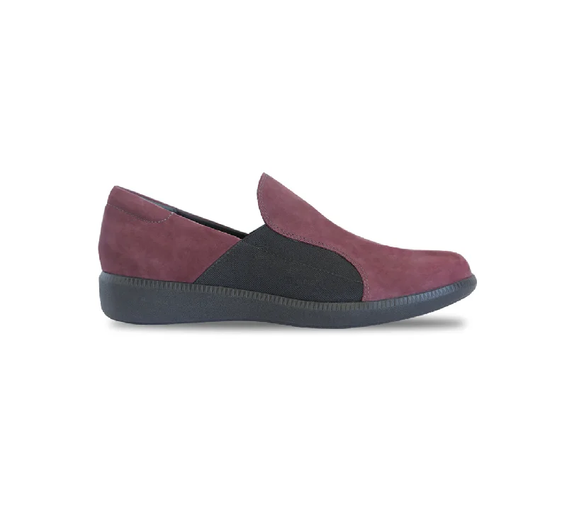 Women's Bow - Embellished Loafers in Red for a Feminine Touch CLAY-WINE NUBUCK