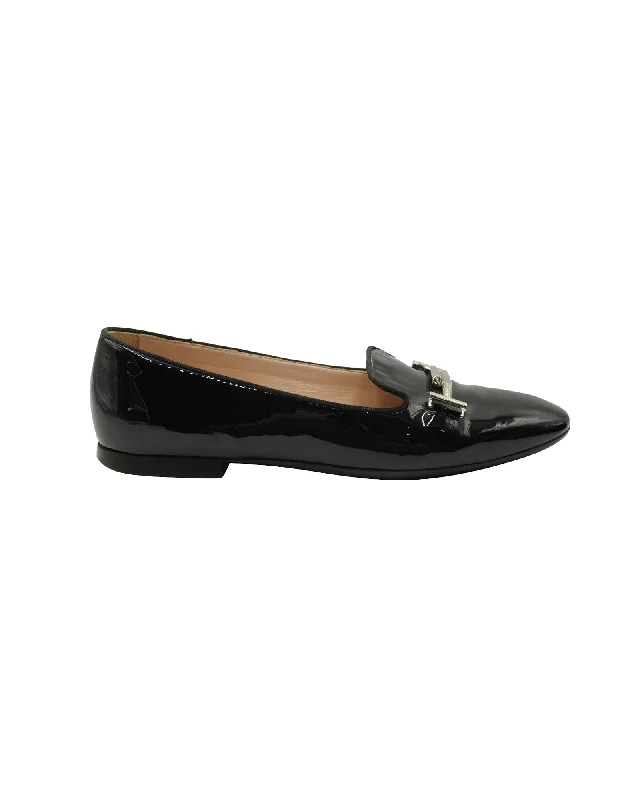 Women's Tassel - Trimmed Loafers with a Low Heel in Olive Green for a Trendy Twist Tod's Double T Flats in Black Patent Leather Women's Tassel - Trimmed Loafers with a Low Heel in Olive Green for a Trendy Twist Tod's Double T Flats in Black Patent Leather
