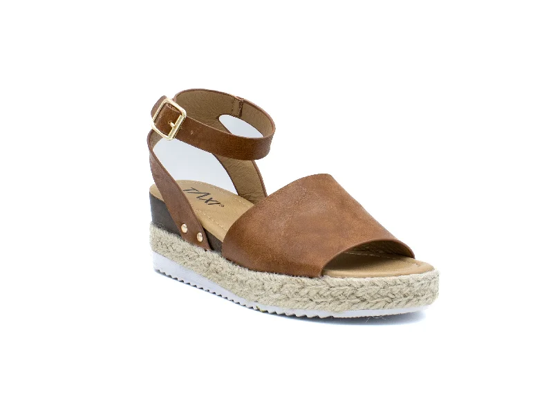 Women's Thong Sandals with a Beaded Design in Multicolor for a Beachy Aesthetic Women's Thong Sandals with a Beaded Design in Multicolor for a Beachy Aesthetic Women's Thong Sandals with a Beaded Design in Multicolor for a Beachy Aesthetic TAXI ADRIANNA-01