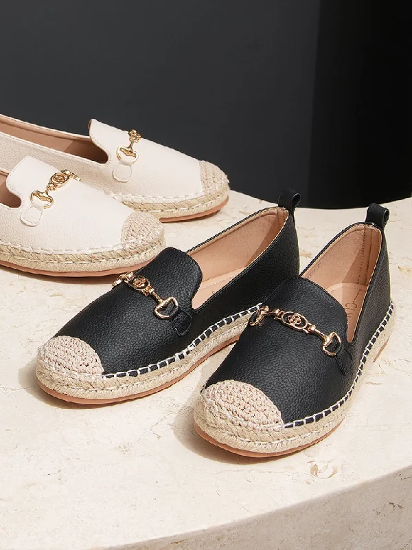 Women's Bow - Embellished Loafers in Red for a Feminine Touch Women's Bow - Embellished Loafers in Red for a Feminine Touch Yiesha Slip-on Loafers Women's Bow - Embellished Loafers in Red for a Feminine Touch Women's Bow - Embellished Loafers in Red for a Feminine Touch Yiesha Slip-on Loafers
