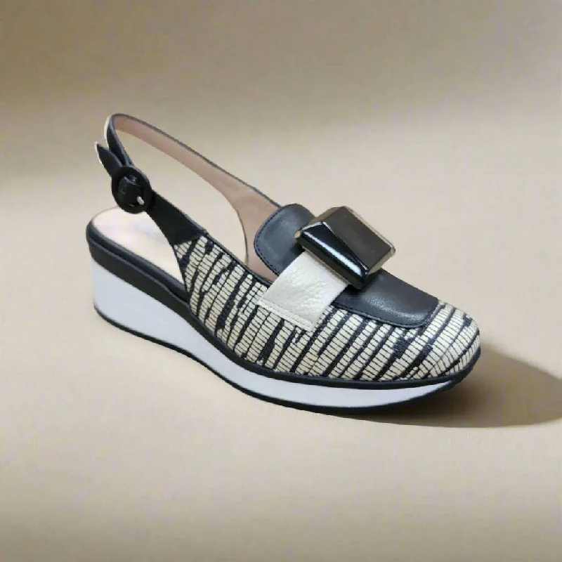 Women's Metallic Foil - Finish Loafers in Gold for a Glamorous Night Out EZZIO - Chile 10142 - Black & Cream Women's Metallic Foil - Finish Loafers in Gold for a Glamorous Night Out EZZIO - Chile 10142 - Black & Cream