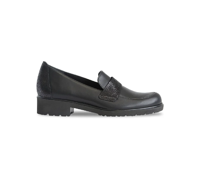 Women's Tassel - Trimmed Loafers with a Low Heel in Olive Green for a Trendy Twist GEENA-BLACK LEATHER Women's Tassel - Trimmed Loafers with a Low Heel in Olive Green for a Trendy Twist GEENA-BLACK LEATHER