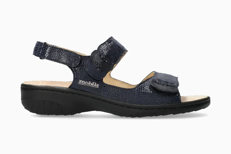 Women's Flat Slide Sandals with a Memory Foam Insole in White for All - Day ComfortGetha - Navy Women's Flat Slide Sandals with a Memory Foam Insole in White for All - Day ComfortGetha - Navy