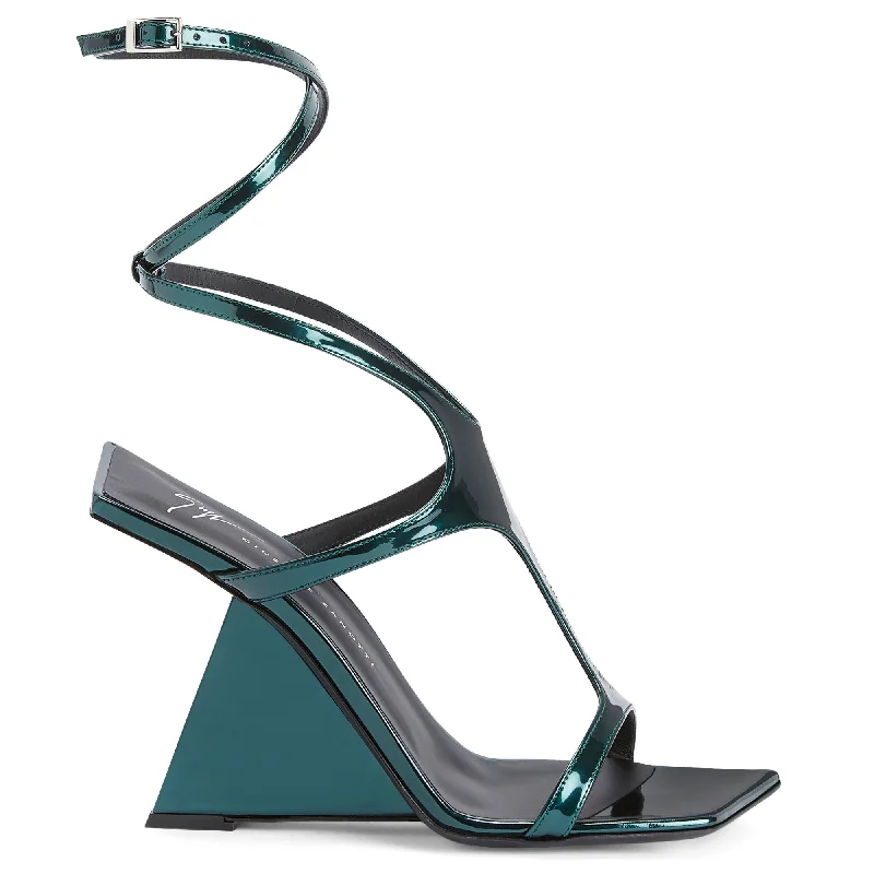 Shock - Absorbing Women's Sandals with a Soft Insole in Black for Active LifestylesGiuseppe Zanotti Tutankamon Shock - Absorbing Women's Sandals with a Soft Insole in Black for Active LifestylesGiuseppe Zanotti Tutankamon