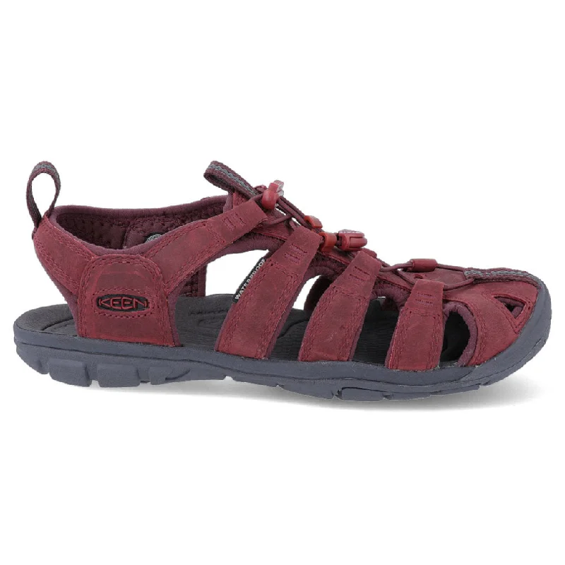 Women's Thong Sandals with a Beaded Design in Multicolor for a Beachy AestheticClearwater CNX Women's Waterproof Sandals Women's Thong Sandals with a Beaded Design in Multicolor for a Beachy AestheticClearwater CNX Women's Waterproof Sandals