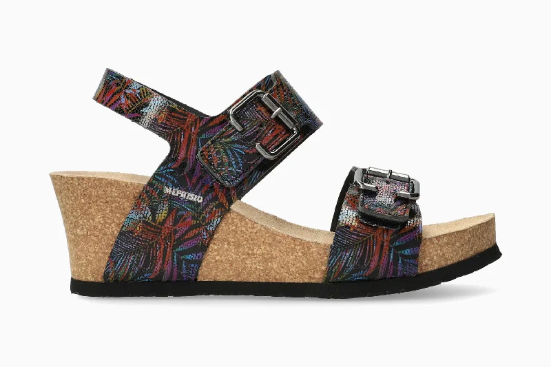 Women's Thong Sandals with a Beaded Design in Multicolor for a Beachy AestheticLissandra - Multicolored