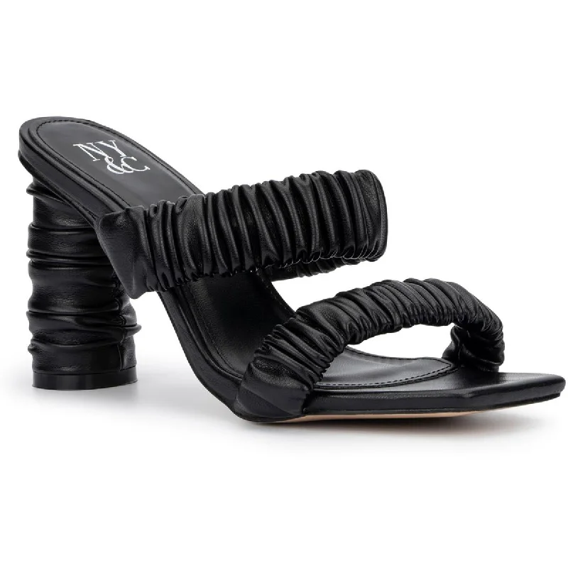 Women's Sandals with a Floral - Printed Upper in Pink for a Feminine Spring LookNew York & Company Womens Open Toe Heeled Heels Women's Sandals with a Floral - Printed Upper in Pink for a Feminine Spring LookNew York & Company Womens Open Toe Heeled Heels