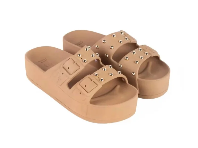 Women's Rhinestone - Embellished Open - Toe Sandals in Silver for a Glamorous Party LookWomen Caipirinha Spikes In Camel Women's Rhinestone - Embellished Open - Toe Sandals in Silver for a Glamorous Party LookWomen Caipirinha Spikes In Camel