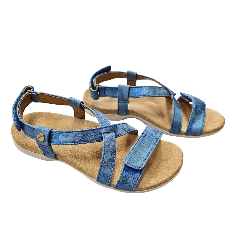 Shock - Absorbing Women's Sandals with a Soft Insole in Black for Active LifestylesWomen's Adjustable Strappy Sandal In Blue Shock - Absorbing Women's Sandals with a Soft Insole in Black for Active LifestylesWomen's Adjustable Strappy Sandal In Blue