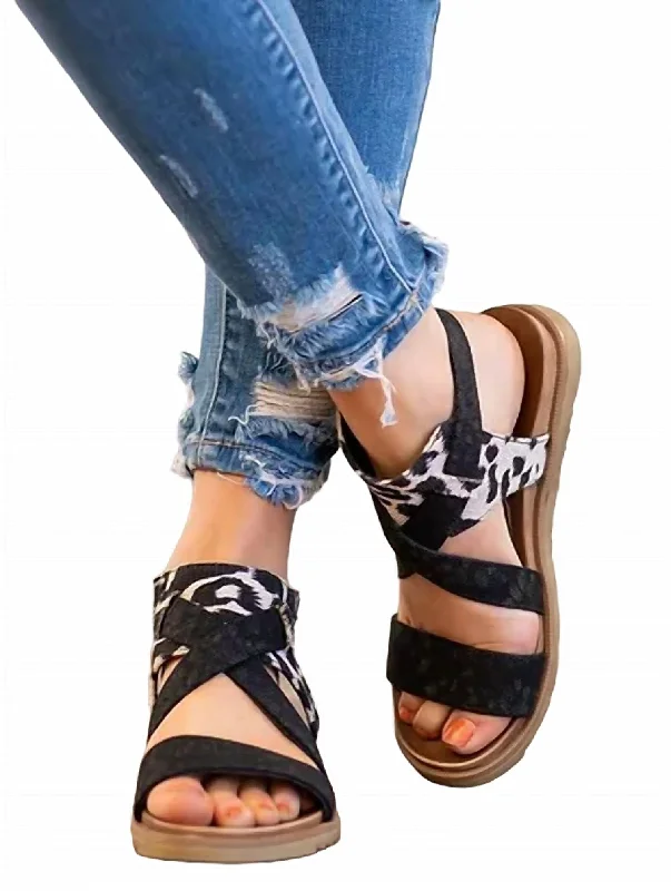 Anti - Slip Women's Sandals with a Grooved Sole in Green for Outdoor AdventuresWomen's Jayla Sandals In Black/cream Anti - Slip Women's Sandals with a Grooved Sole in Green for Outdoor AdventuresWomen's Jayla Sandals In Black/cream