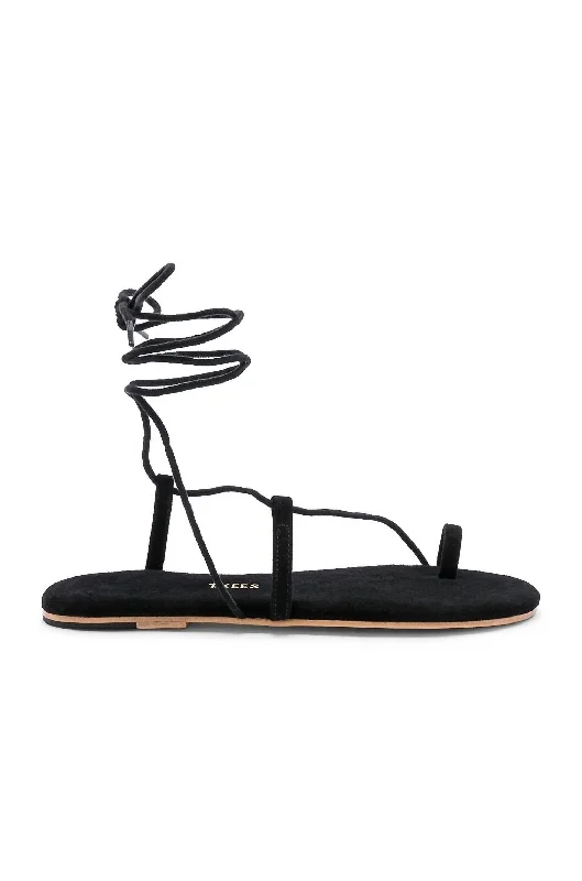 Women's Sandals with a Wedge Heel and a Tassel Detail in Orange for a Trendy LookWomen's Jo Suede Sandal In Austen Women's Sandals with a Wedge Heel and a Tassel Detail in Orange for a Trendy LookWomen's Jo Suede Sandal In Austen