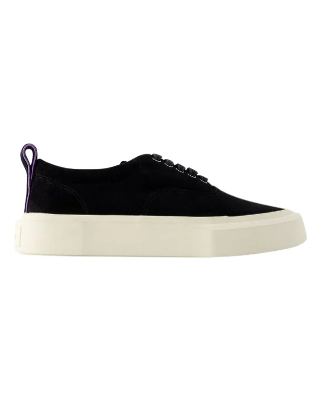 Retro - Style Women's Sneakers in Pastel Colors for a Nostalgic and Fashionable VibeMother Ii Sneakers - Eytys - Suede - Black Retro - Style Women's Sneakers in Pastel Colors for a Nostalgic and Fashionable VibeMother Ii Sneakers - Eytys - Suede - Black