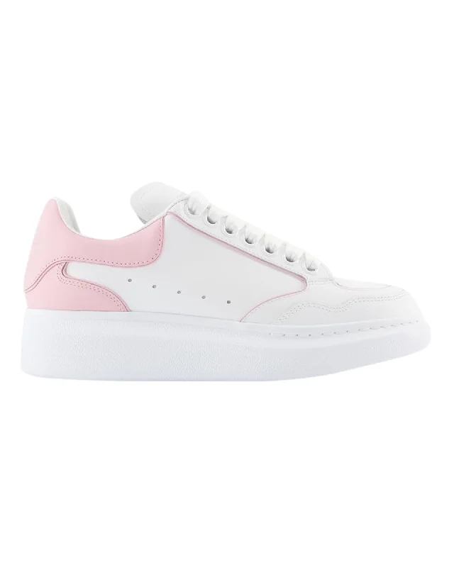 High - Top Women's Leather Sneakers in Black for a Stylish and Durable OptionOversized Hybrid Sneakers - Alexander McQueen - Leather - White/Pink High - Top Women's Leather Sneakers in Black for a Stylish and Durable OptionOversized Hybrid Sneakers - Alexander McQueen - Leather - White/Pink