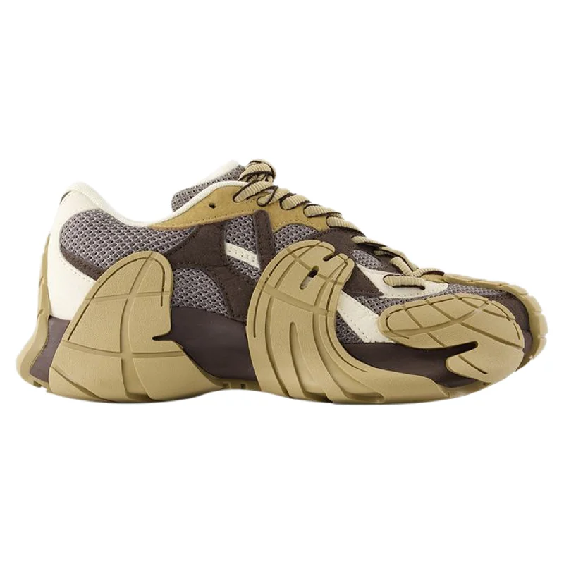Retro - Style Women's Sneakers in Pastel Colors for a Nostalgic and Fashionable VibeTormenta Sneakers - Camper - Leather - Multicolor Retro - Style Women's Sneakers in Pastel Colors for a Nostalgic and Fashionable VibeTormenta Sneakers - Camper - Leather - Multicolor