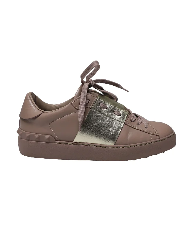 Patterned Print Women's Sneakers in Floral Designs for a Feminine and Fashion - Forward LookValentino Garavani Open for a Change Sneakers in Old Rose Calfskin Leather Patterned Print Women's Sneakers in Floral Designs for a Feminine and Fashion - Forward LookValentino Garavani Open for a Change Sneakers in Old Rose Calfskin Leather