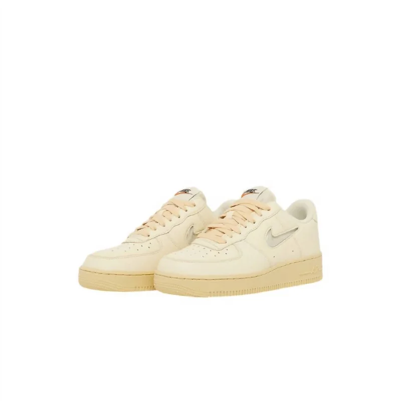 Lace - Up Women's Athletic Sneakers with Shock - Absorbing Midsoles for Intense WorkoutsWomen's Air Force 1 '07 Lx Sneakers In Coconut Milk / Light Bone Lace - Up Women's Athletic Sneakers with Shock - Absorbing Midsoles for Intense WorkoutsWomen's Air Force 1 '07 Lx Sneakers In Coconut Milk / Light Bone
