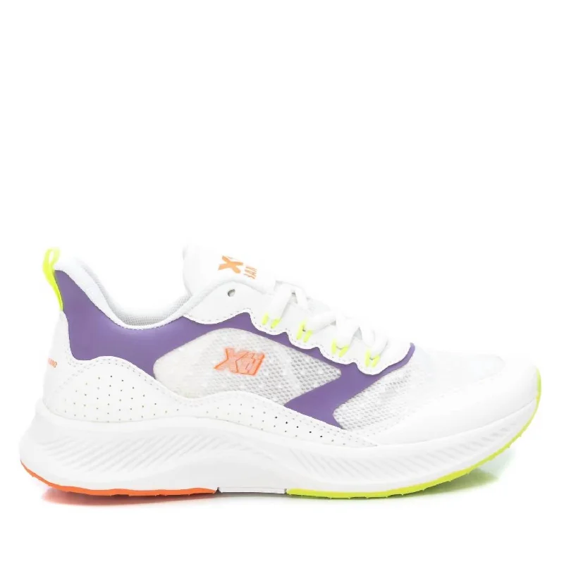 Wide - Width Women's Sneakers for Comfortable Fit for Those with Wider FeetWomen's Lace-Up Sneakers In White Wide - Width Women's Sneakers for Comfortable Fit for Those with Wider FeetWomen's Lace-Up Sneakers In White