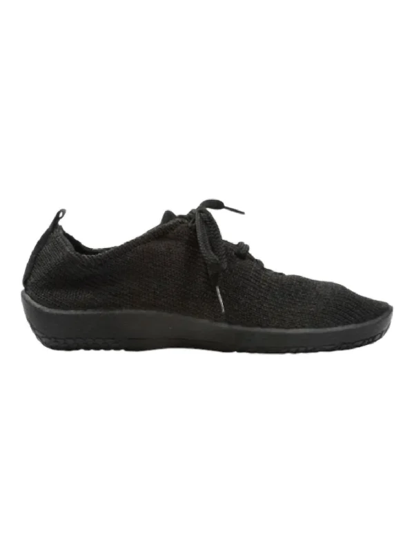 Women's Sneakers with Removable Insoles for Easy Cleaning and CustomizationWomen's Ls Sneaker In Black Women's Sneakers with Removable Insoles for Easy Cleaning and CustomizationWomen's Ls Sneaker In Black
