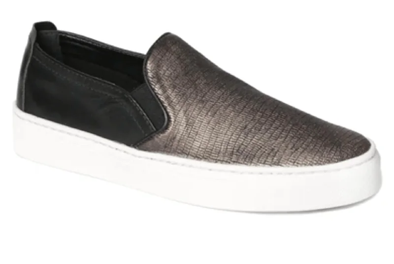 Chunky - Sole Women's Platform Sneakers in White for a Trendy Street Style LookWomen's Sneak Name Slip-On Sneakers In Black/oro Whinston Chunky - Sole Women's Platform Sneakers in White for a Trendy Street Style LookWomen's Sneak Name Slip-On Sneakers In Black/oro Whinston